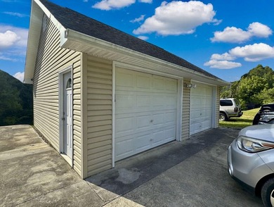 Seller says MAKE OFFER! Nestled in the heart of East Tennessee - photo 48