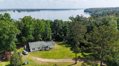 Lake Home For Sale in Bainbridge, Georgia