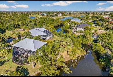 Welcome to this Beautiful Sanibel home in the heart of the - photo 3