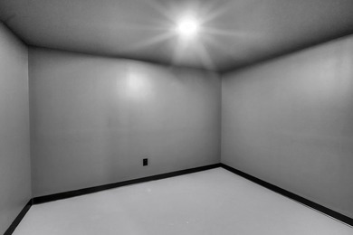 **Beautifully Renovated 5-Bedroom Home in Somerset, KY - Minutes - photo 56