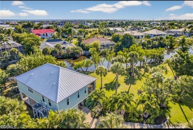 Welcome to this Beautiful Sanibel home in the heart of the - photo 8
