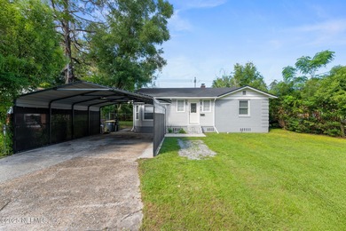 St. Johns River Home Sale Pending in Jacksonville Florida