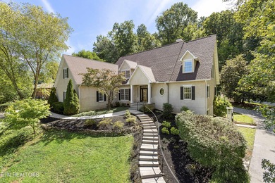 Fort Loudoun Lake Home For Sale in Knoxville Tennessee