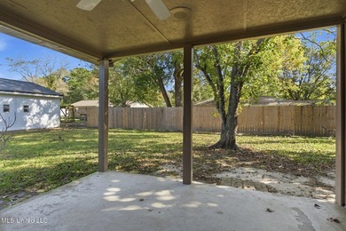 Don't miss your opportunity to own this charming 2-bedroom - photo 15