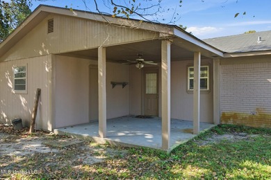 Don't miss your opportunity to own this charming 2-bedroom - photo 16