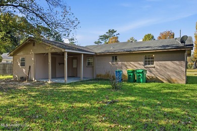 Don't miss your opportunity to own this charming 2-bedroom - photo 17
