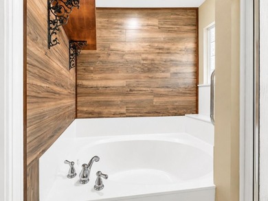 IT'S A LIFESTYLE!!! Nestled between two sought after communities - photo 19