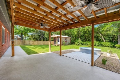 IT'S A LIFESTYLE!!! Nestled between two sought after communities - photo 29