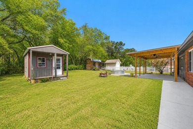 IT'S A LIFESTYLE!!! Nestled between two sought after communities - photo 33