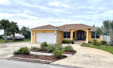 Port Charlotte Waterway Area Home For Sale in Port Charlotte Florida