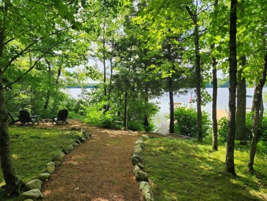 Post-card Perfect Amber Lake Home! Tucked in the woods with 159' - photo 4