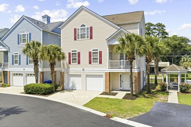 Beautifully upgraded, corner-lot home in desirable Surfside - photo 1