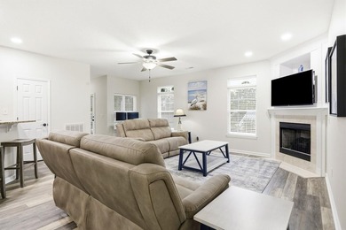 Beautifully upgraded, corner-lot home in desirable Surfside - photo 7