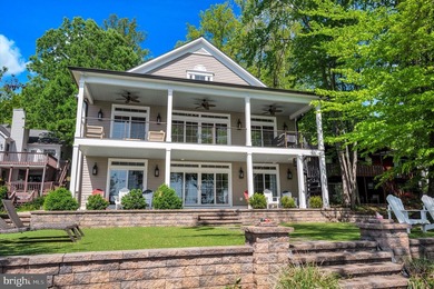 Welcome to 107 Plantation Dr, a lakeside retreat thoughtfully - photo 3