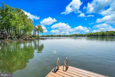 Welcome to 107 Plantation Dr, a lakeside retreat thoughtfully - photo 7