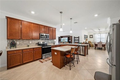 Gorgeous LAKE VIEW POOL HOME in Portico, a premier Fort Myers - photo 9