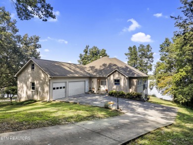 Lake Home For Sale in Kingston, Tennessee