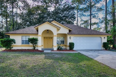 Beautifully Updated Pine Lakes Corner-Lot Home - Feels Like a - photo 2