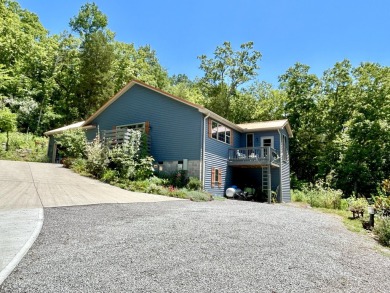 Lake Home For Sale in Somerset, Kentucky