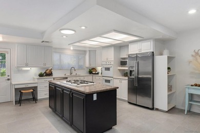 Rare single-level home on a quiet cul-de-sac just a stone's - photo 9
