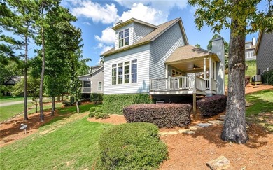 Experience Lake Martin living in this beautifully designed - photo 12