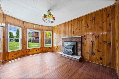 Welcome to 3989 Lake Ave. Charlotte Living at its Best! Full of - photo 19