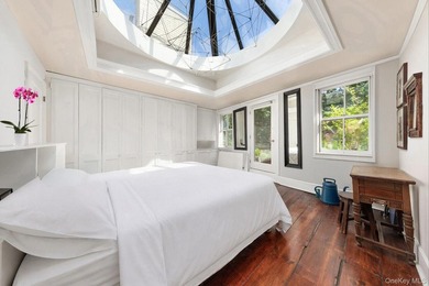 Historic West Village Townhouse with Turn of the-century charm - photo 9