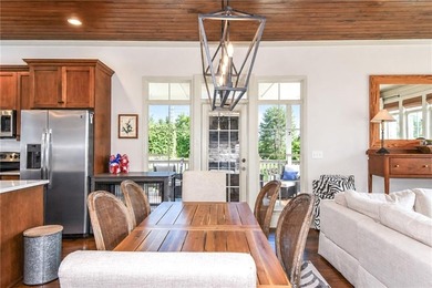 Experience Lake Martin living in this beautifully designed - photo 23