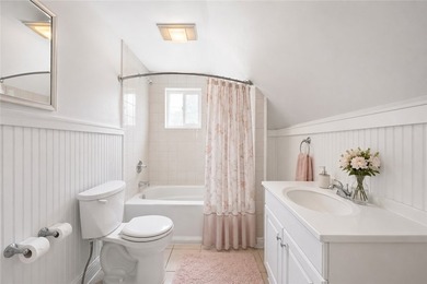 Welcome to 3989 Lake Ave. Charlotte Living at its Best! Full of - photo 24