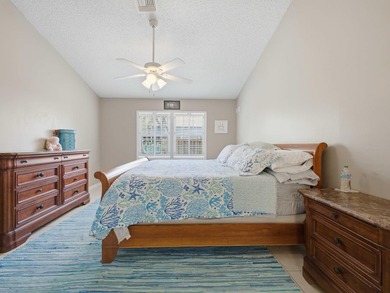3BR/2.5BA townhome in the heart of Wellington, priced below - photo 25