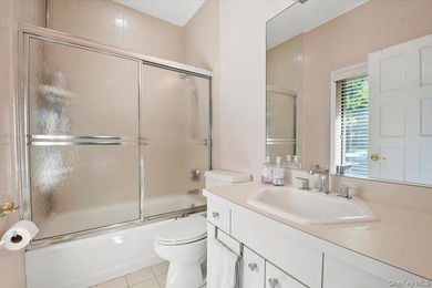 Welcome to 12 Ridge Ct, located in the heart of Old Brookville - photo 28