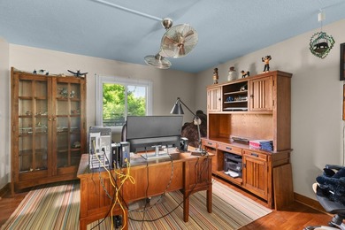 PANORAMIC MOUNTAIN VIEWS, peaceful wooded scenery, and - photo 30