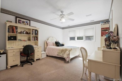 Welcome to 12 Ridge Ct, located in the heart of Old Brookville - photo 33