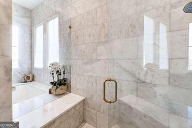 Luxury, Location and Lake Life - Perfected. Experience refined - photo 37