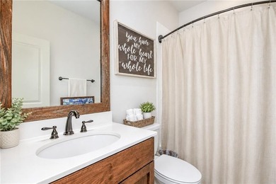 Experience Lake Martin living in this beautifully designed - photo 49