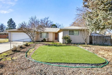 Opportunity Awaits.  This nice home is located in quiet