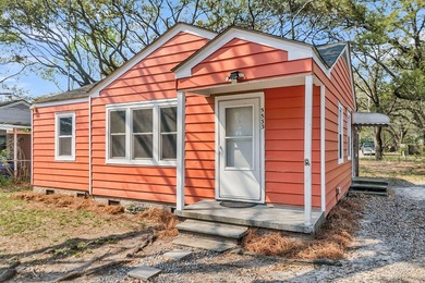 Investors take note! 5533 Read Street offers incredible value - photo 1