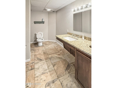 Prime opportunity in the heart of downtown Joplin! This 5,600 sq