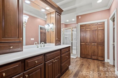 Stunning Estate Home in Prestigious Kenmure Golf Community - photo 13