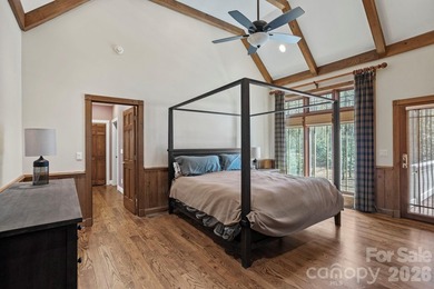 Stunning Estate Home in Prestigious Kenmure Golf Community - photo 14