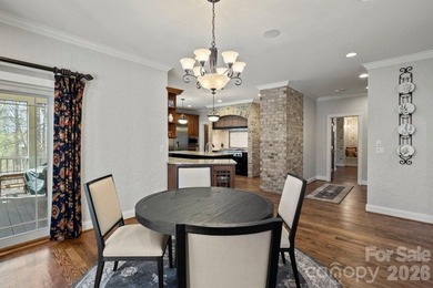 Stunning Estate Home in Prestigious Kenmure Golf Community - photo 20