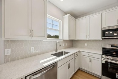 THE DAYTON PLAN BY LANDMARK 24 HOMES IS COMPLETE AND MOVE-IN - photo 23