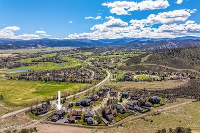 This stunning single family home offers the ultimate mountain - photo 4