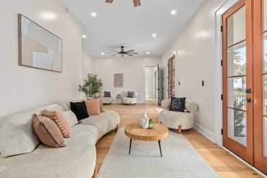Charming 1920's beach cottage nestled on sought-after Sullivan's - photo 8