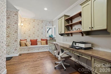 Stunning Estate Home in Prestigious Kenmure Golf Community - photo 29