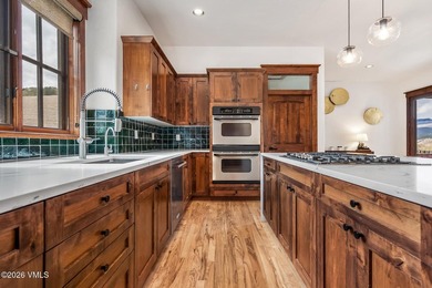 This stunning single family home offers the ultimate mountain - photo 9