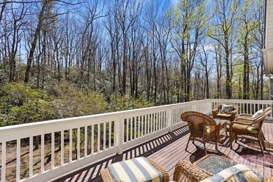 Stunning Estate Home in Prestigious Kenmure Golf Community - photo 33