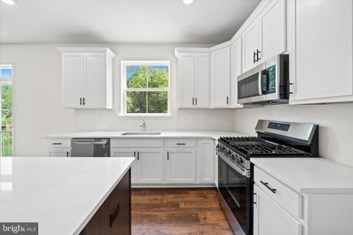 Only FOUR building lots are available in this established - photo 38