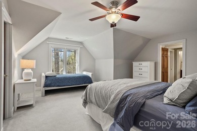 Stunning Estate Home in Prestigious Kenmure Golf Community - photo 39