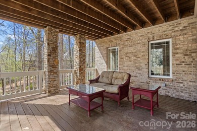 Stunning Estate Home in Prestigious Kenmure Golf Community - photo 46
